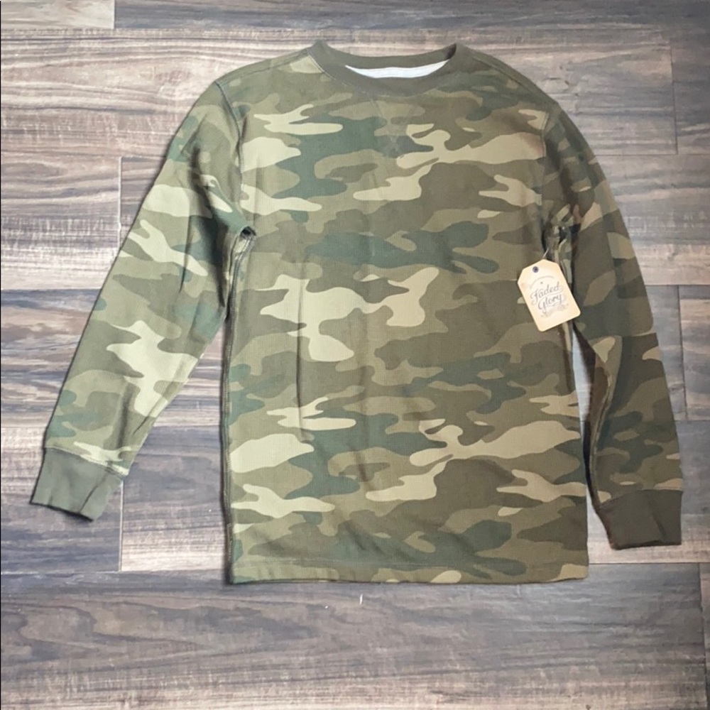 Faded Glory Camoflage long sleeve tee shirt